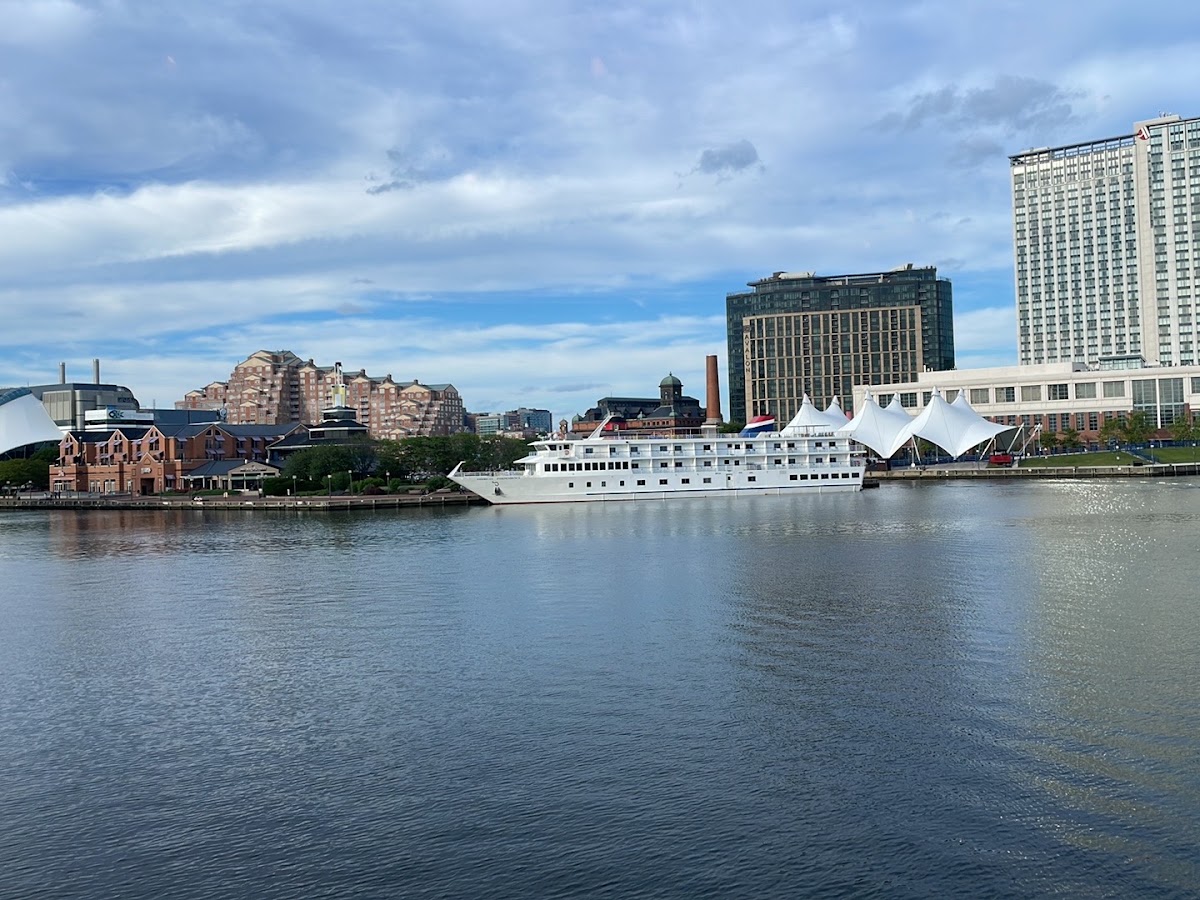 Rusty Scupper Restaurant & Bar — photo 6
