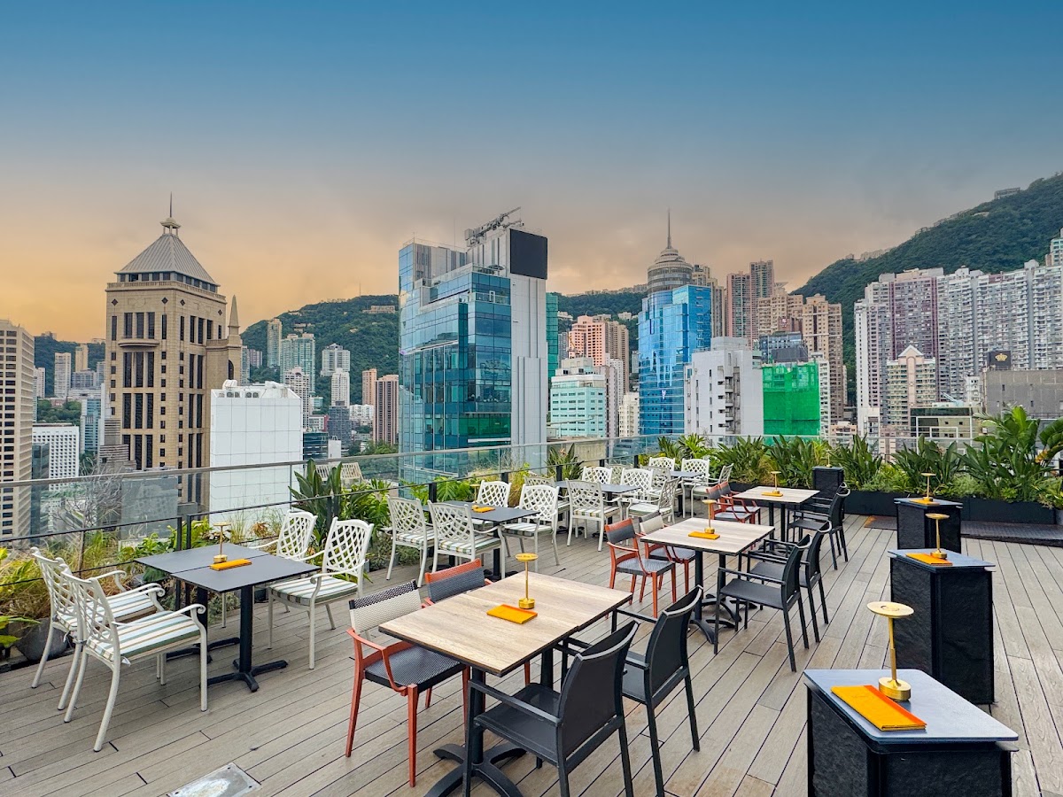 OMAROO Grill & Rooftop Bar rooftop view