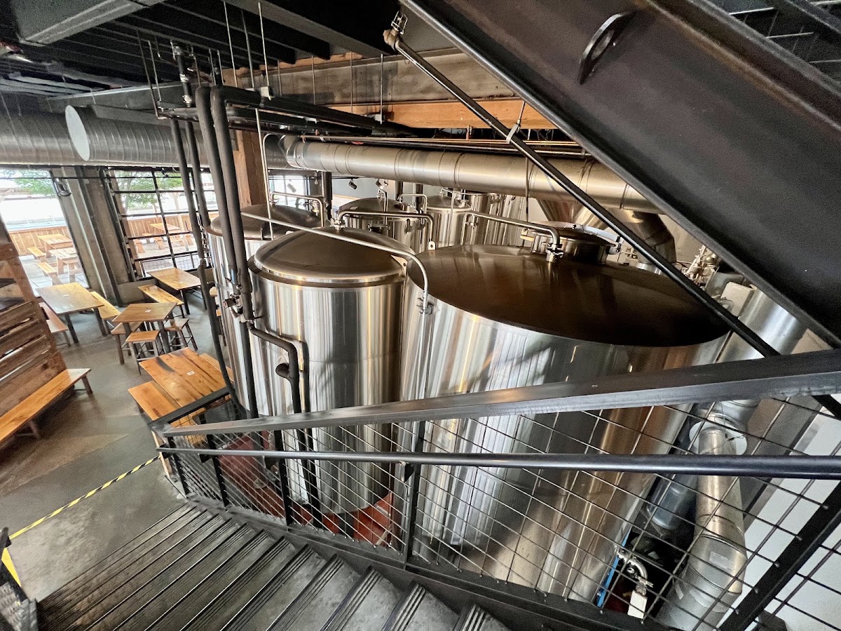 10 Barrel Brewing Portland rooftop view