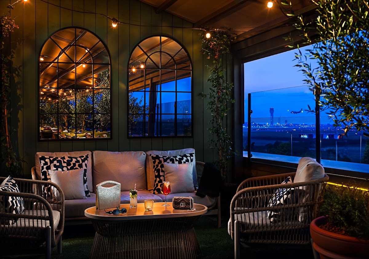 Runway 28 Rooftop Bar & Restaurant rooftop view